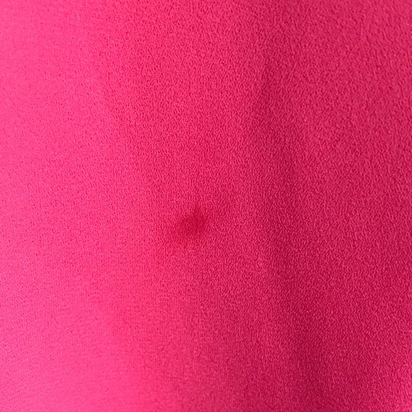 RW & Co. V-Neck Tank - Pink Small - Picture 3 of 4